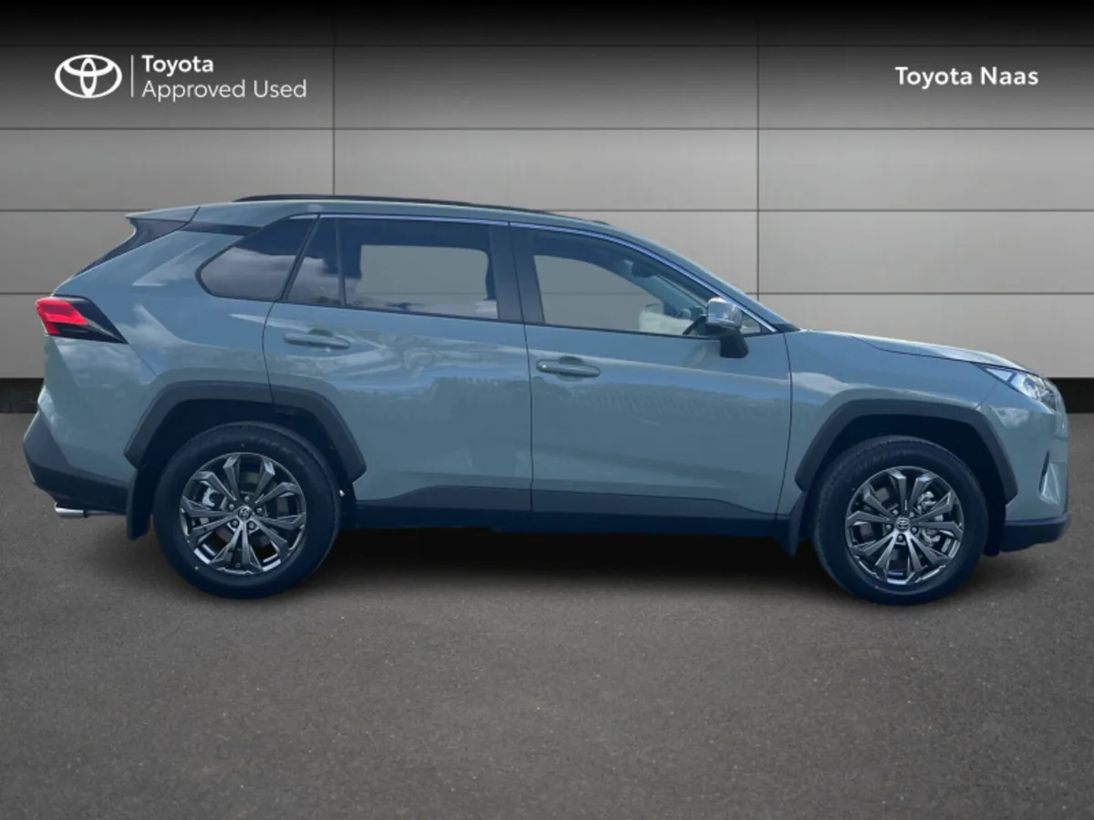 Toyota RAV4 RAV4 HYBRID SOL - Image 3
