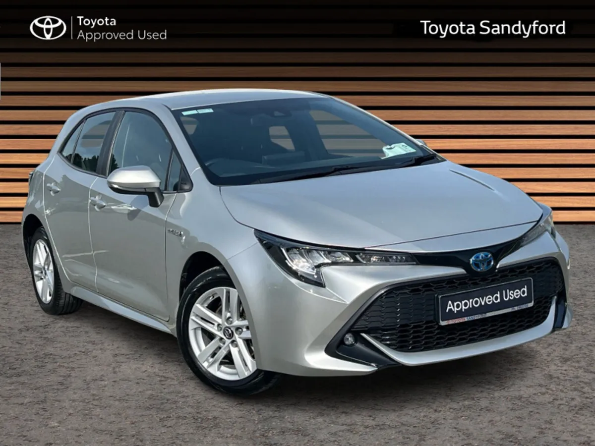 Toyota Corolla HYBRID LUNA HATCHBACK // REAR CAMER - Image 1