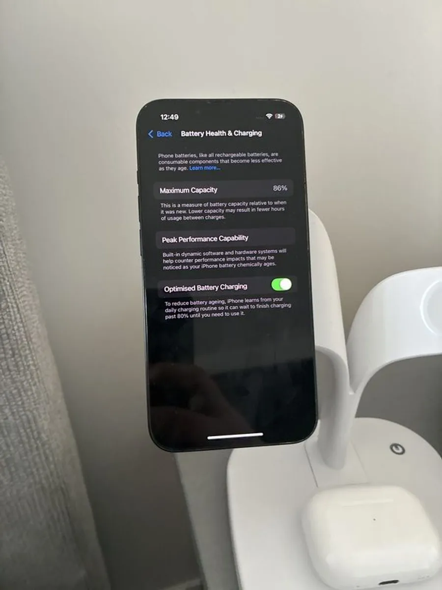 iPhone 14 256GB - Image 1