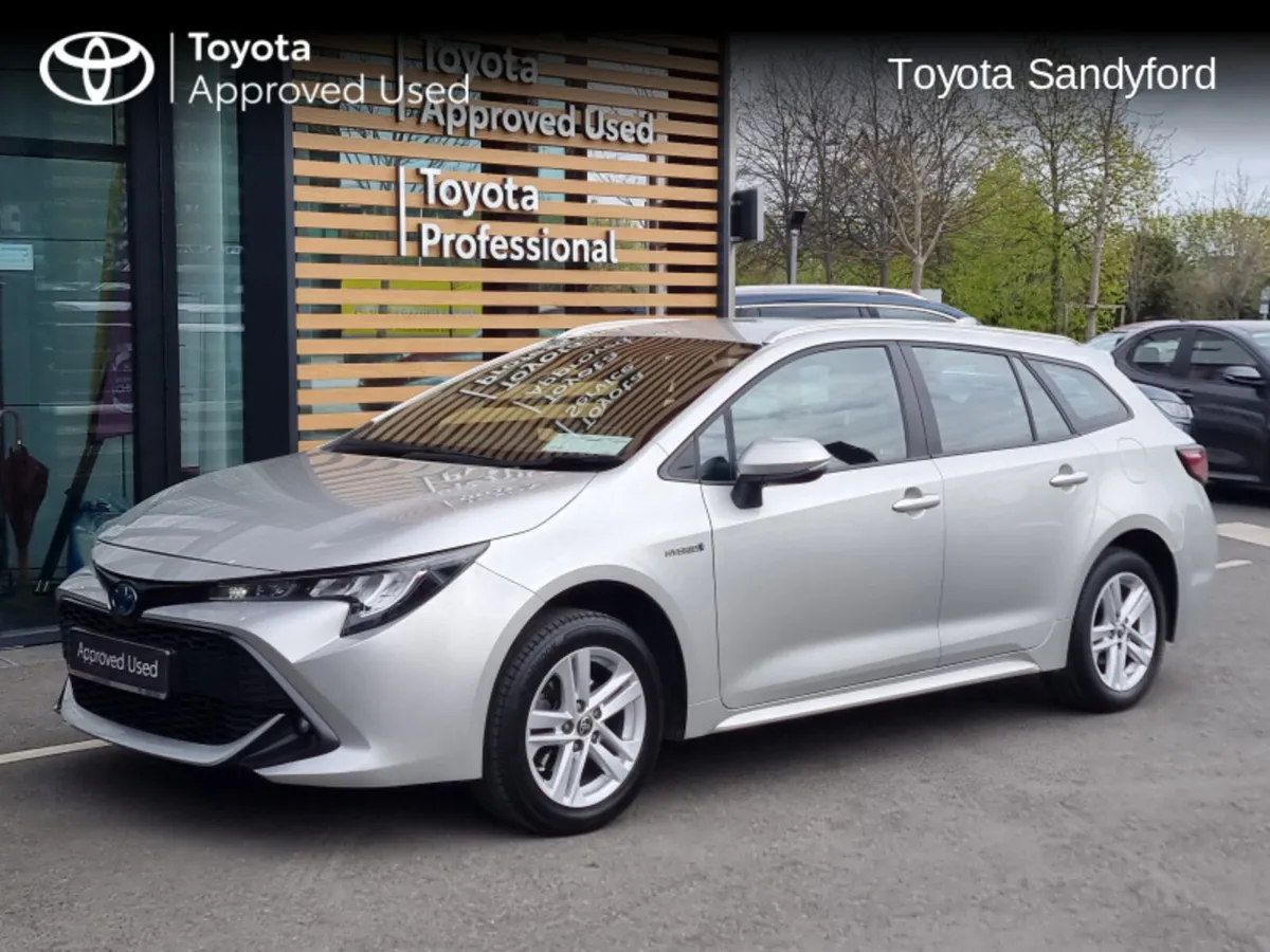 Toyota Corolla TOURING SPORT ESTATE HYBRID LUNA // - Image 4