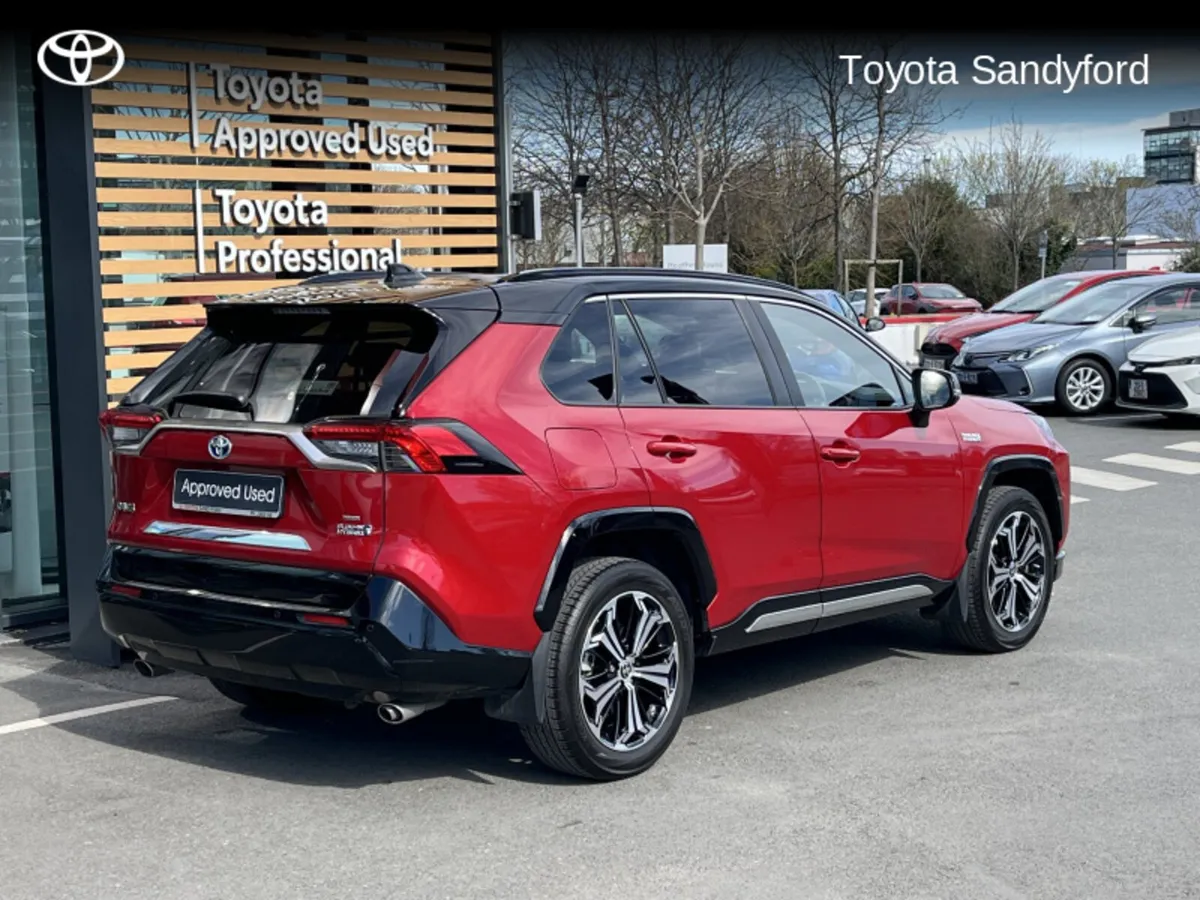 Toyota RAV4 4WD PLUG-IN HYBRID SPORT // 4WD // FUL - Image 2