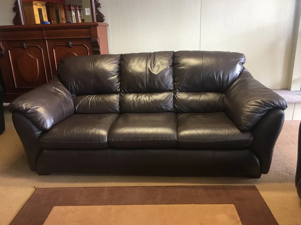 Leather 3+2 - Image 3