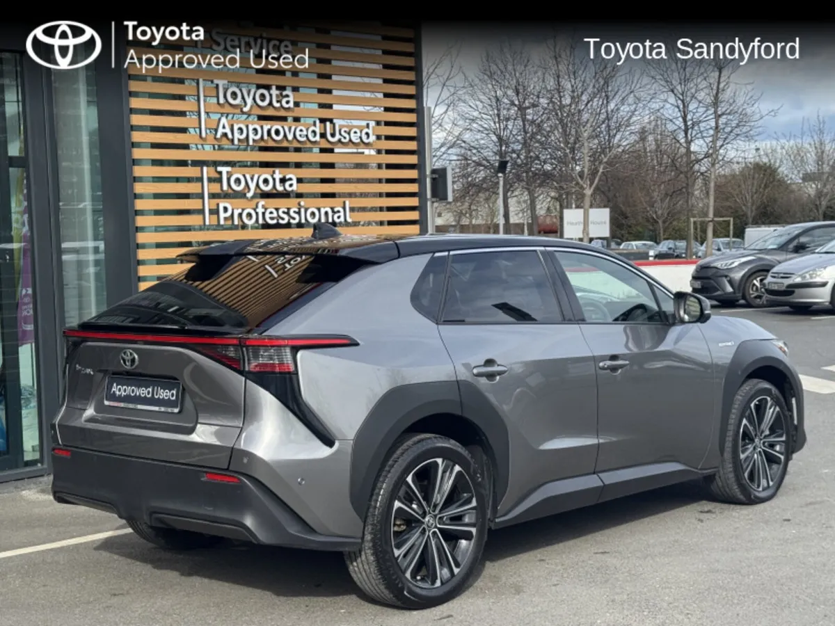 Toyota bZ4X PREMIERE EDITION // PANORAMIC GLASS RO - Image 2