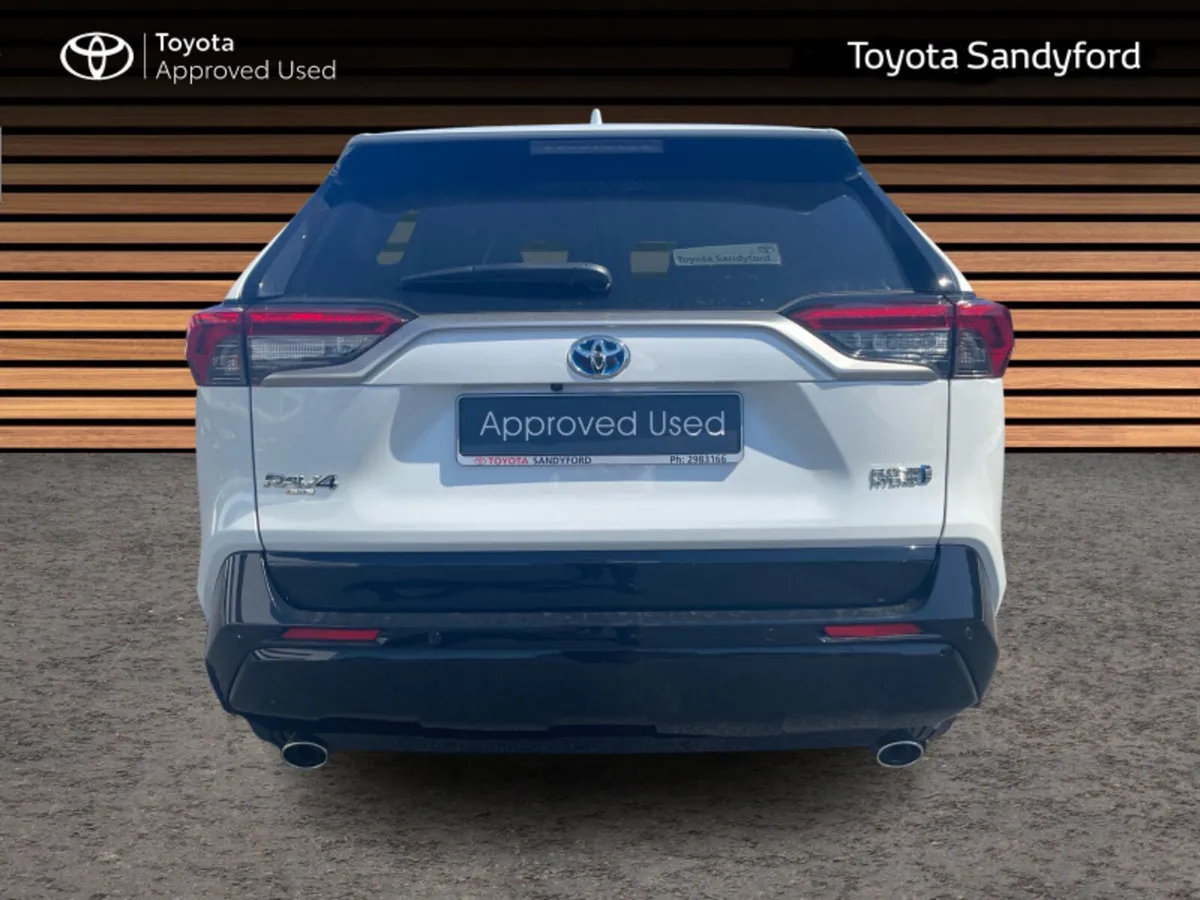 Toyota RAV4 PLUG-IN HYBRID SOL // 4WD // FULL LEAT - Image 4