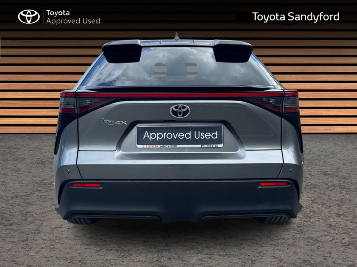 Toyota bZ4X SPORT 11KW EV AUTOMATIC // HEATED SEAT - Image 4