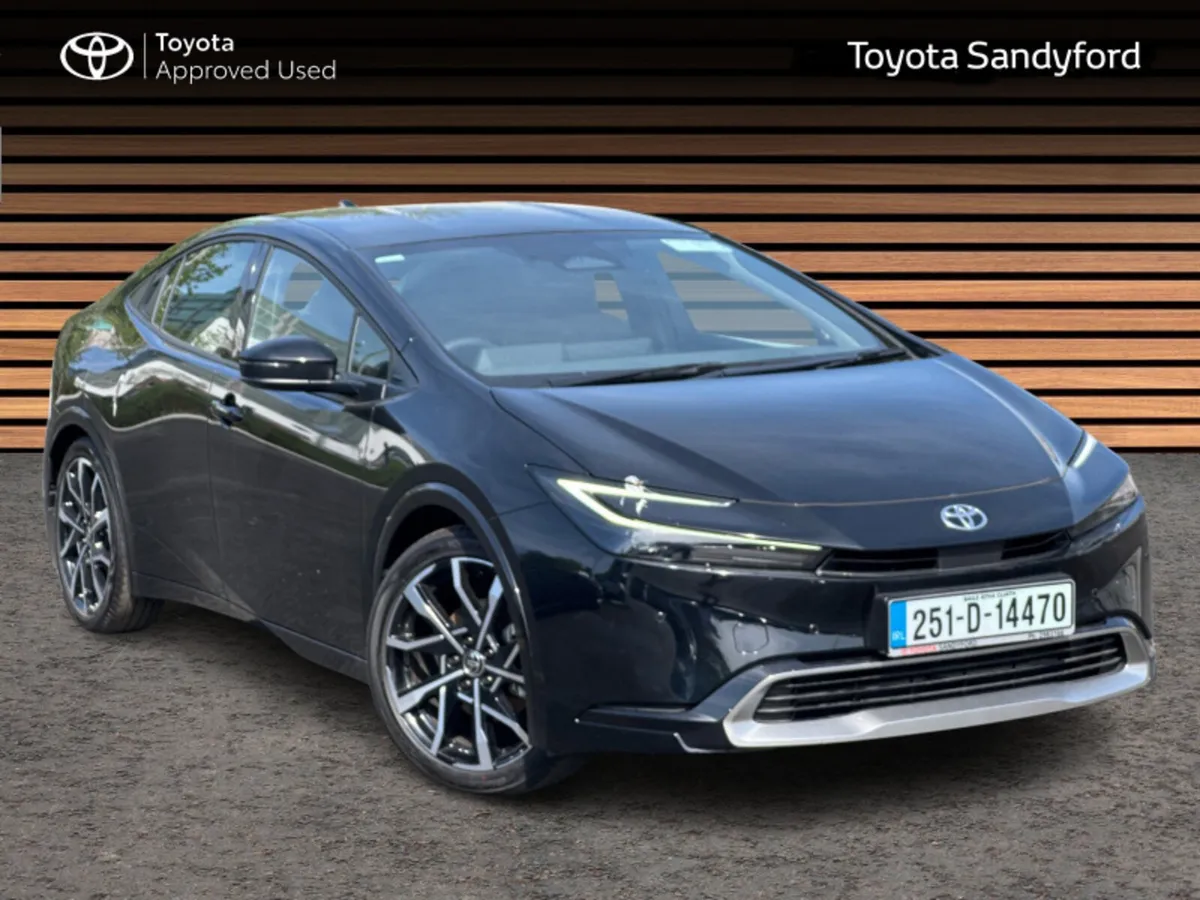 Toyota Prius NEW GENERATION PHEV // FULL LEATHER H - Image 1