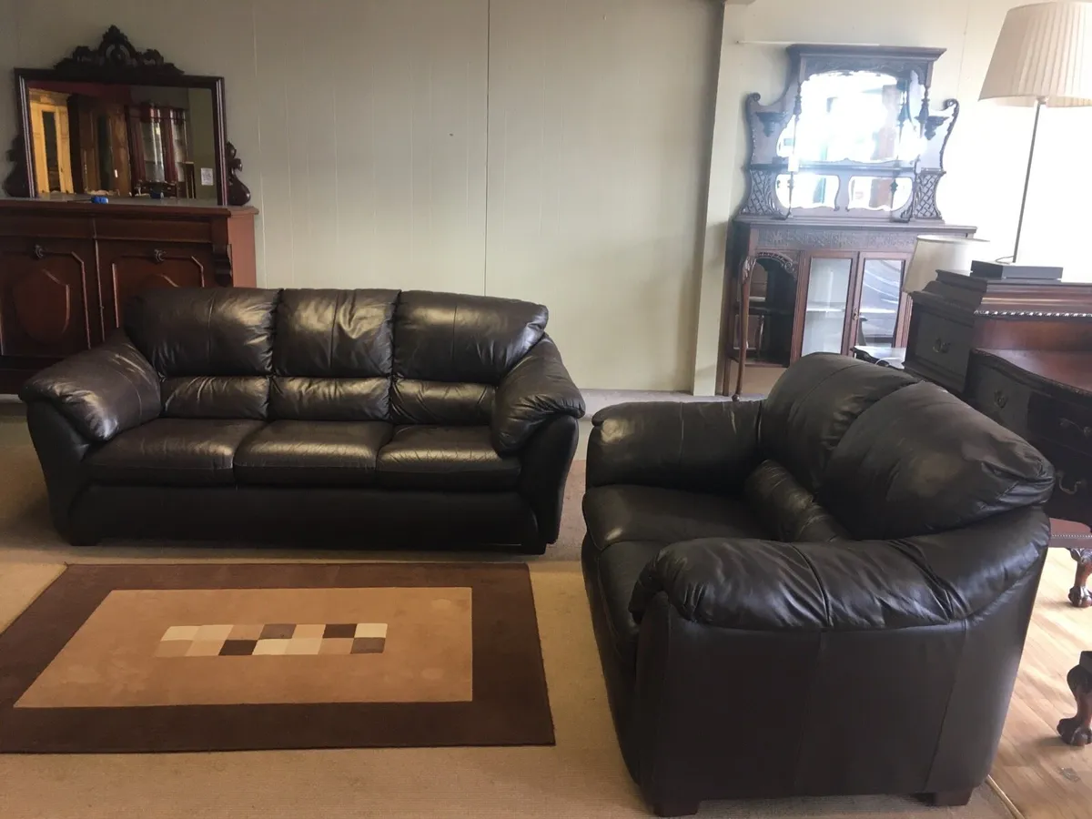 Leather 3+2 - Image 2