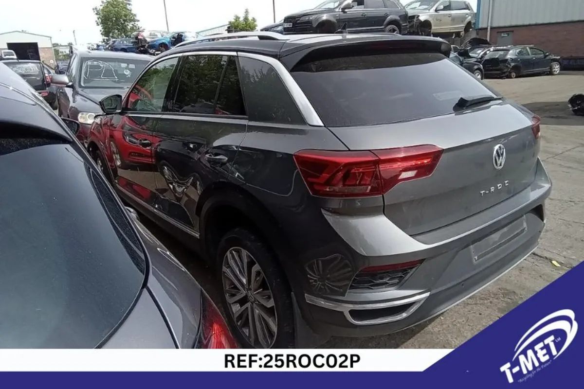2019 VOLKSWAGEN T-ROC BREAKING FOR PARTS - Image 3