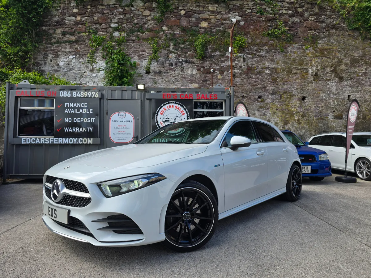 Mercedes-Benz A250E AMG Line Petrol Plug In Hybrid - Image 4