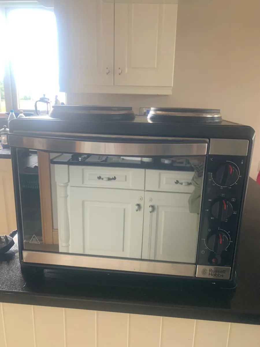 Mini Kitchen - Image 1