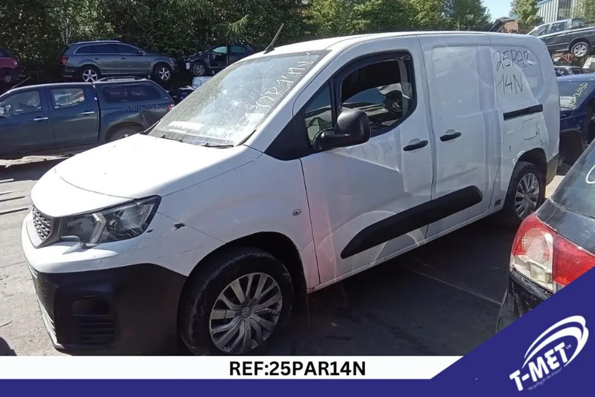 2021 PEUGEOT PARTNER BREAKING FOR PARTS - Image 3