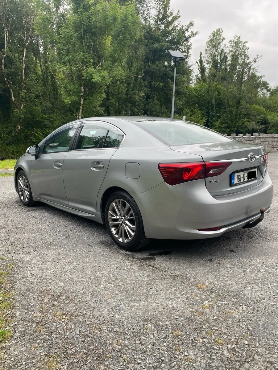 Toyota Avensis 2.0 D4D Tax and Test - Image 2