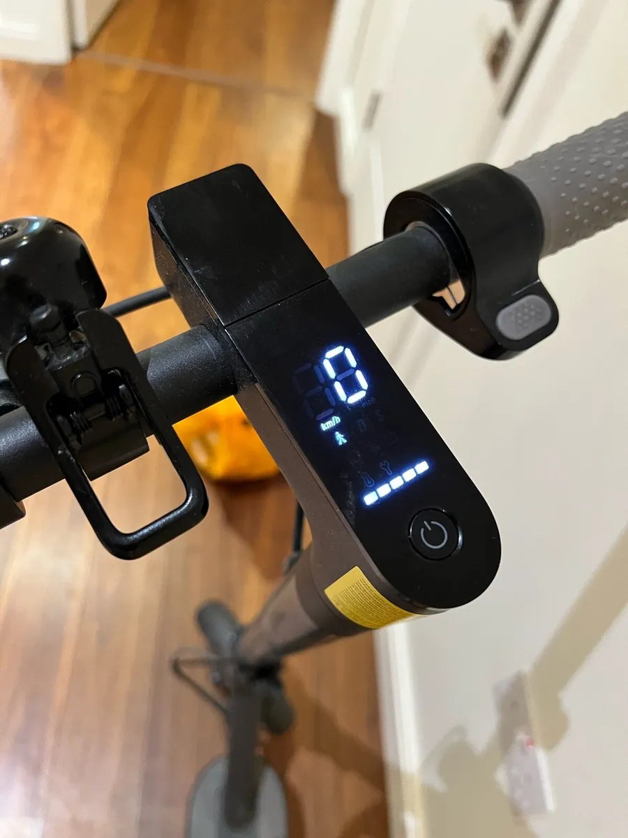 Xiaomi Scooter - Image 2