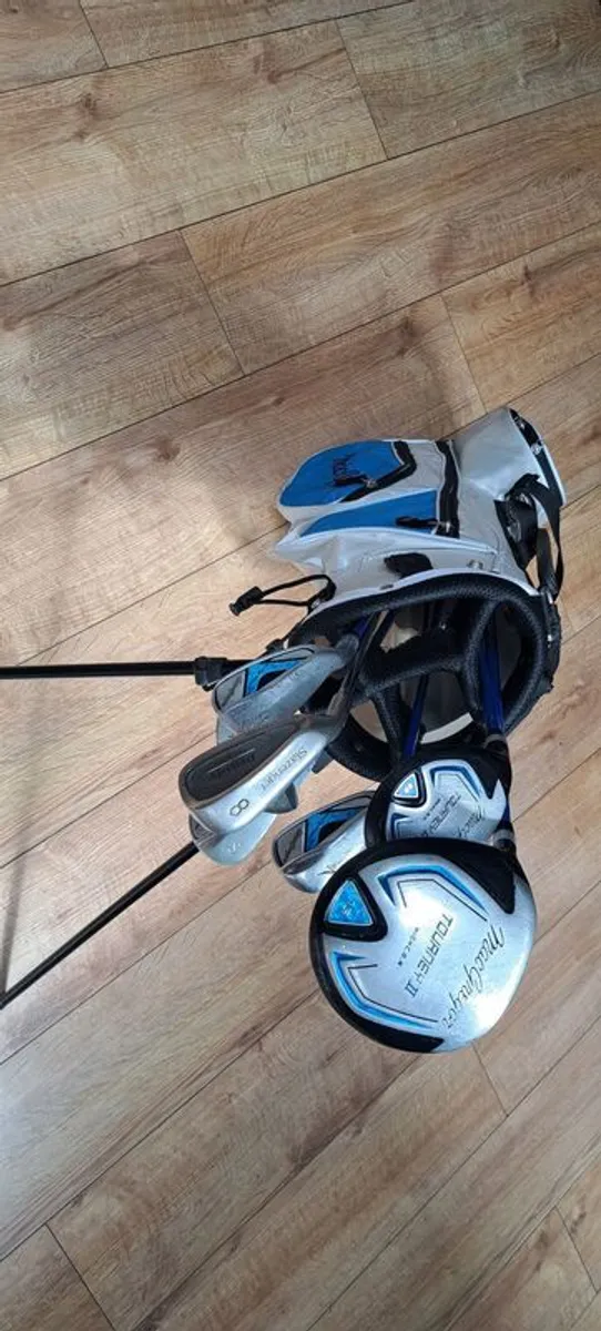 Left hand Kids golf clubs 11 to 13 Yr old - Image 2