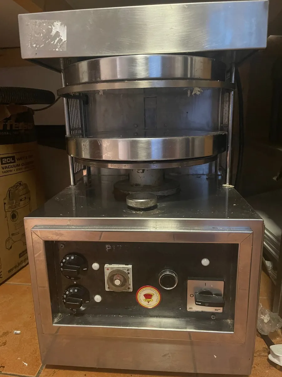 Pizza press