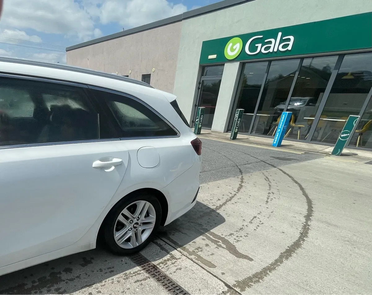 Kia ceed - Image 4