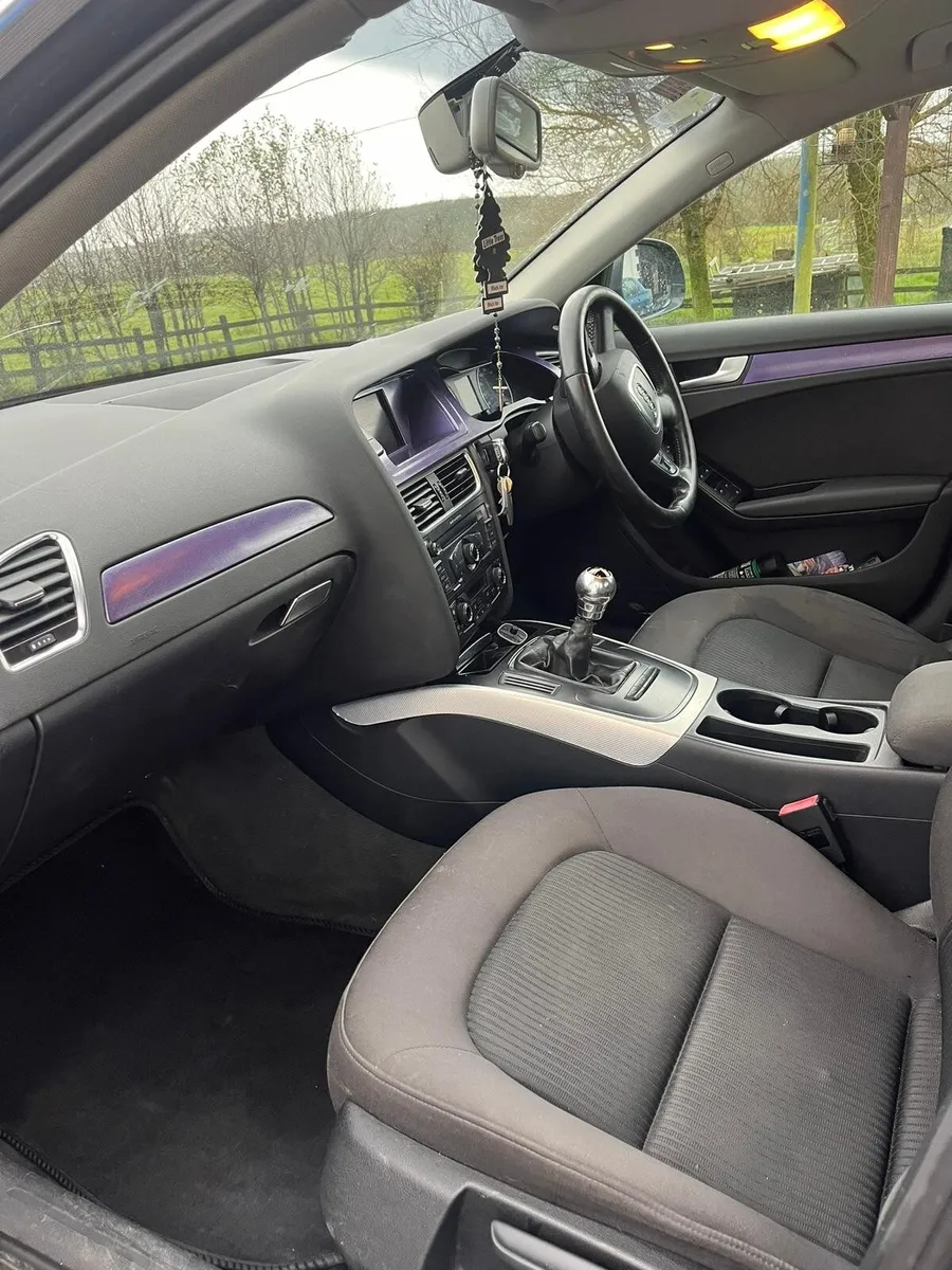 Audi A4 2009 - Image 3
