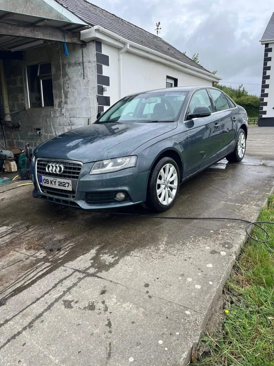 Audi A4 2009 - Image 4