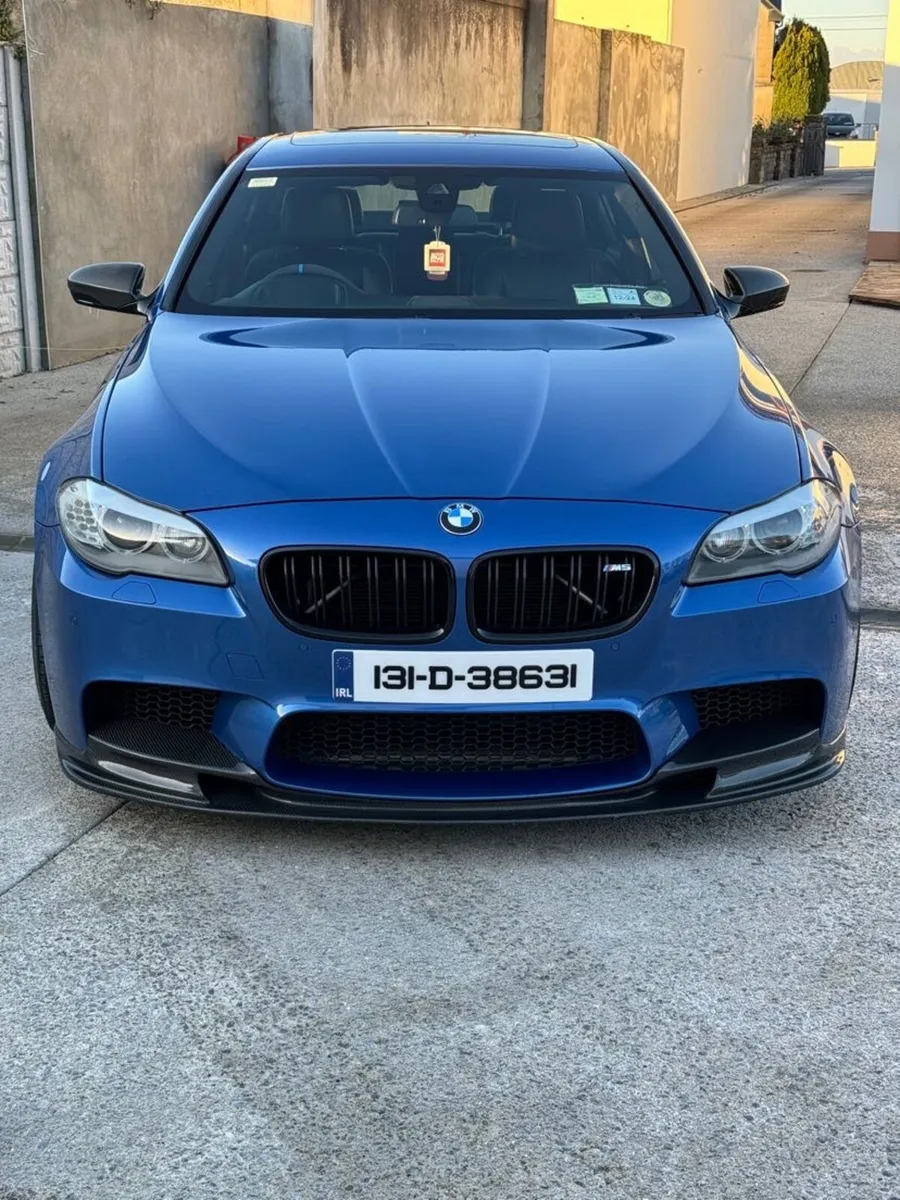 BMW M5 - Image 3