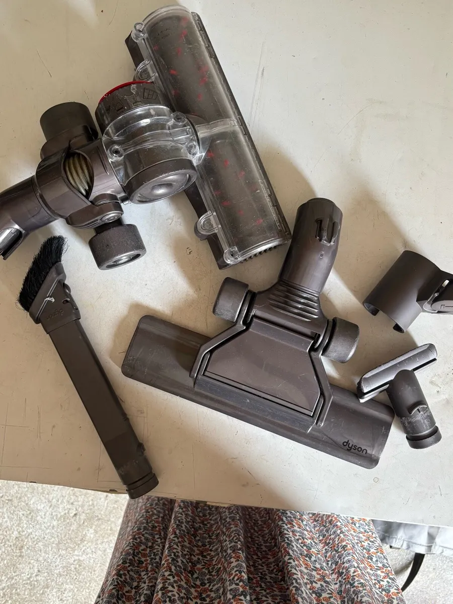 Vacuum cleaner - Image 3