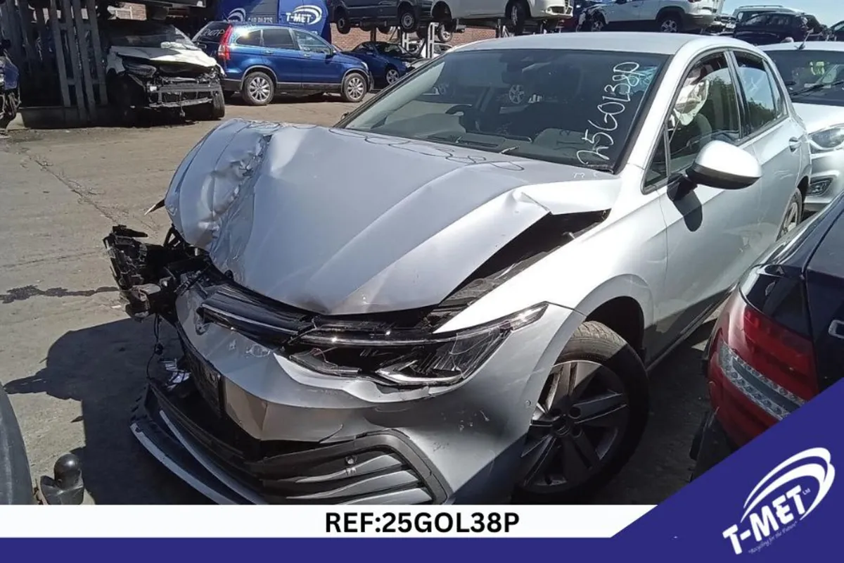 2021 VOLKSWAGEN GOLF BREAKING FOR PARTS - Image 4