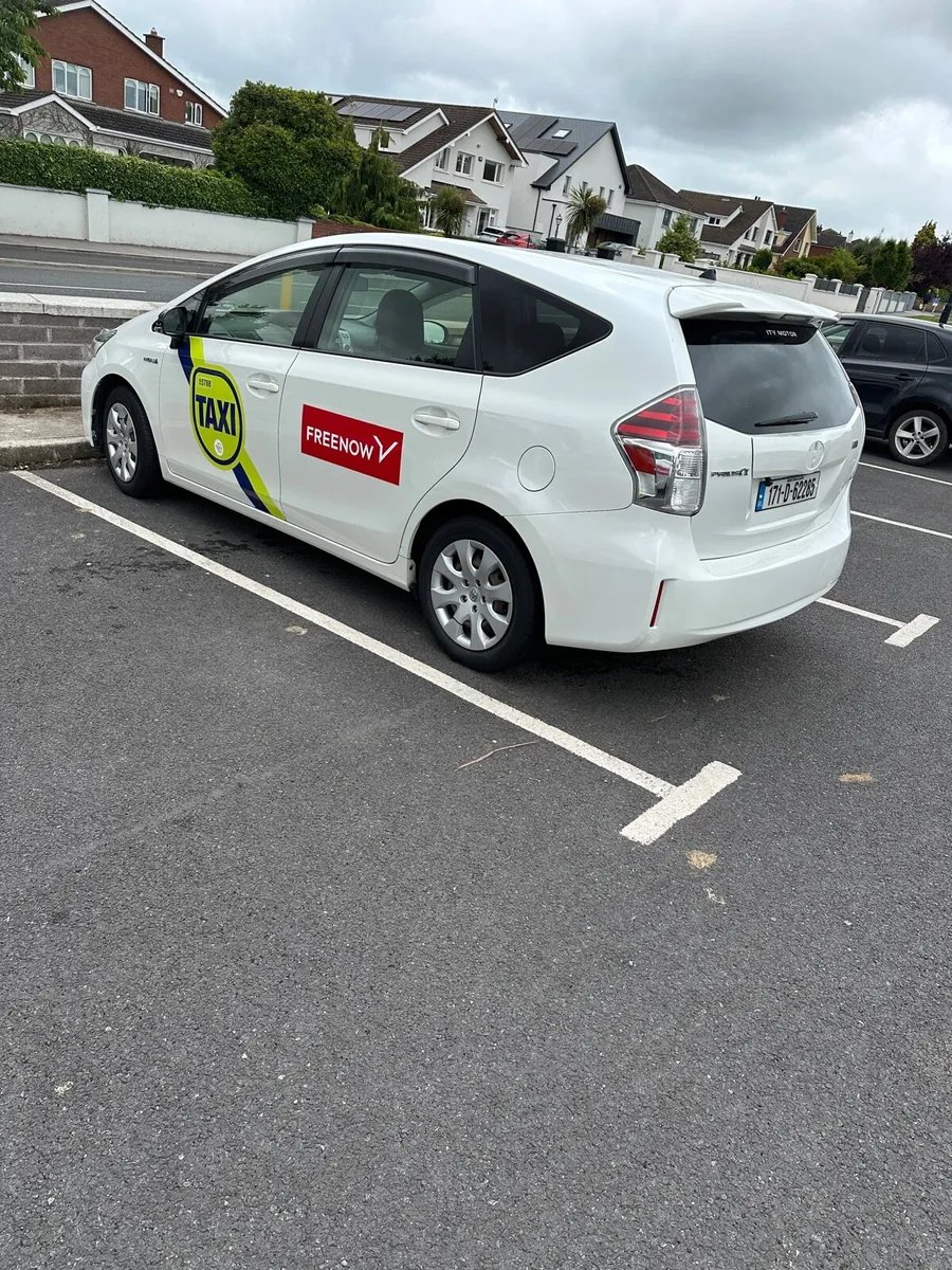 Taxi - Image 1