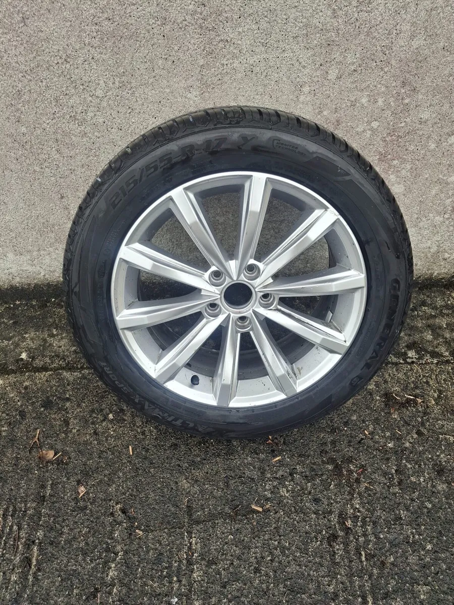 Spare wheel and alloy - Image 1