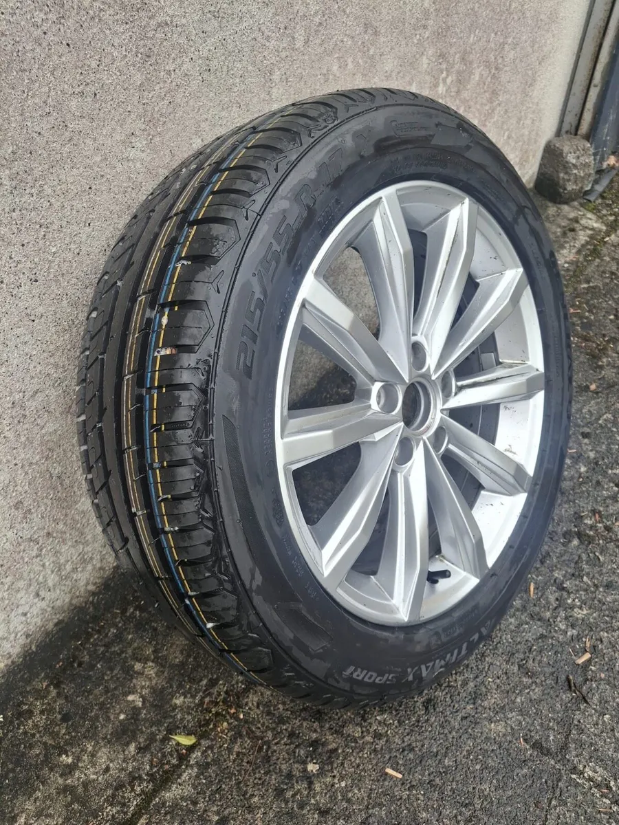 Spare wheel and alloy - Image 3
