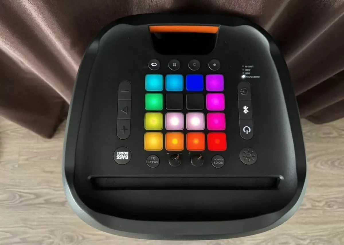 Jbl partybox 1000 speaker - Image 4
