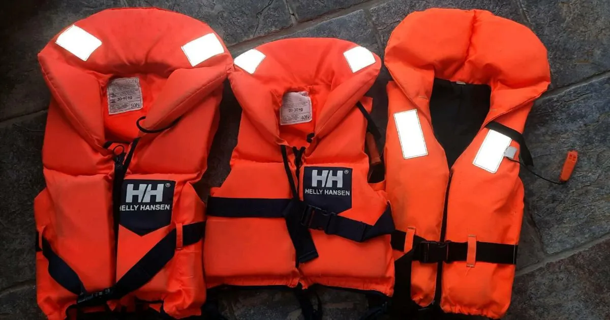 3 Children's life jackets