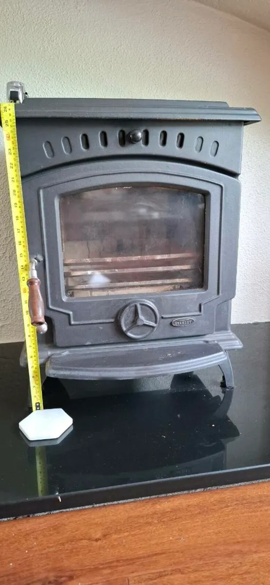 Stanley Solid fuel stove..like new..H-27-W22-D17" - Image 3