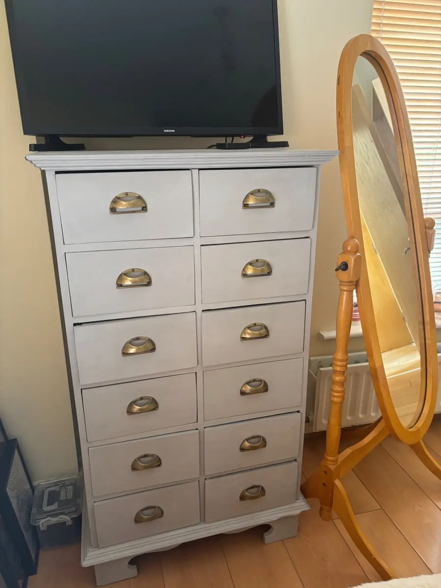 Household items - Image 2