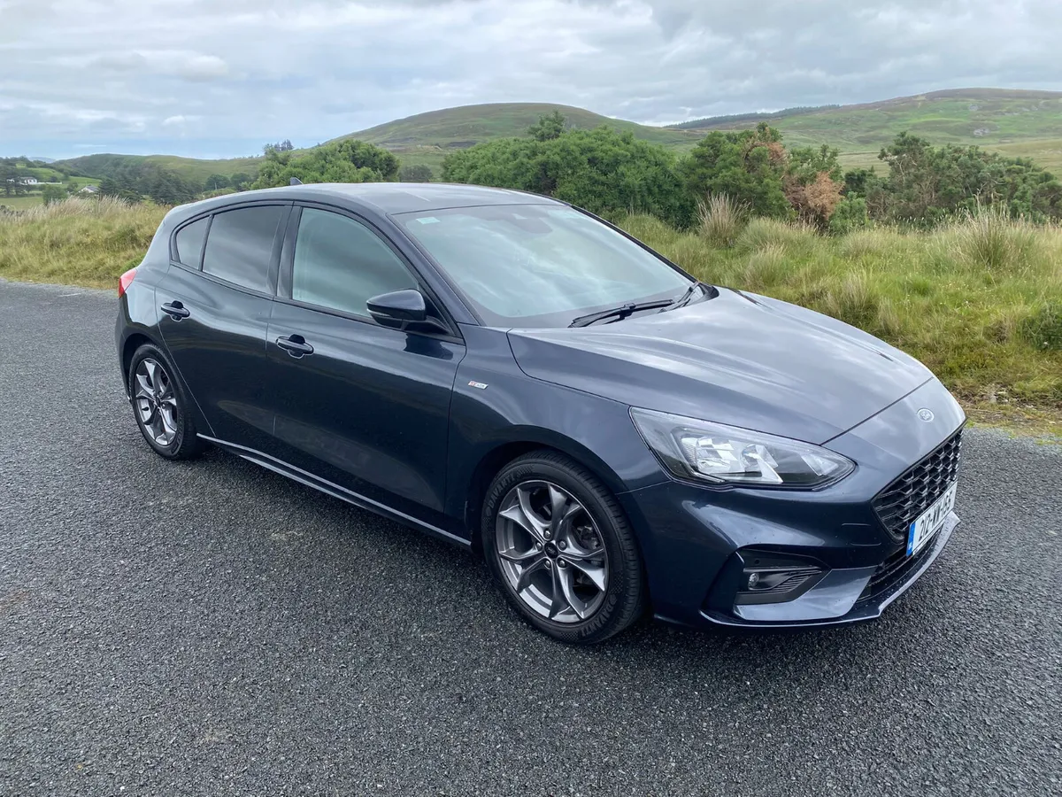 Ford Focus 2021 ST-Line Auto Diesel - Image 2