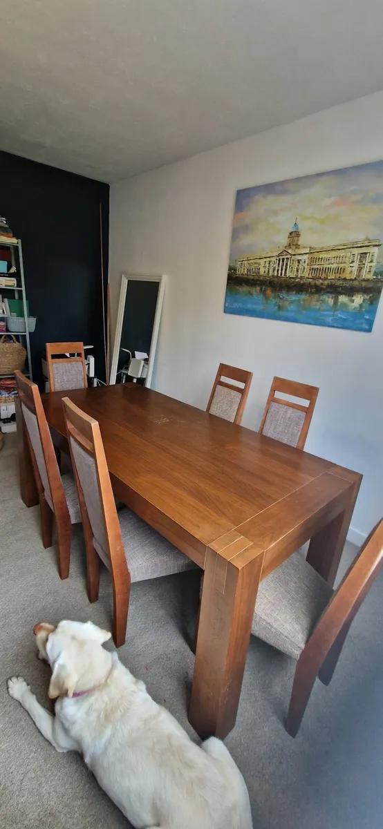 Dining Table with 6 chairs - Image 1
