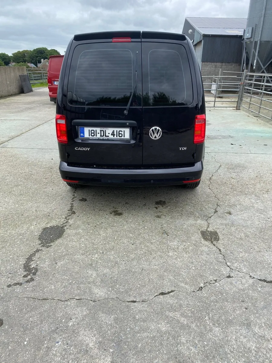 Volkswagen caddy 2018 high line - Image 3