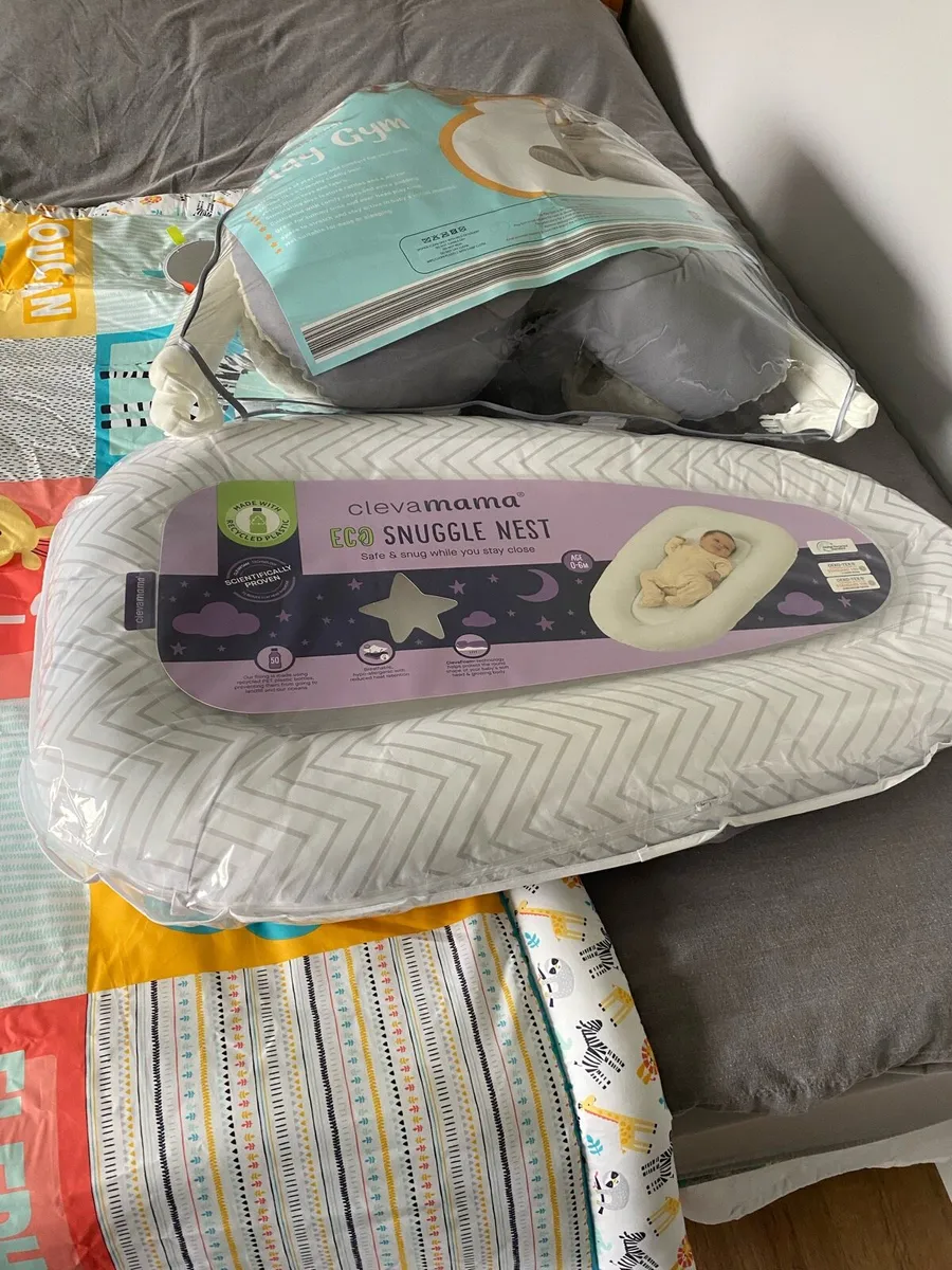 Baby Gym/Play Mat/Clevamama Nest - Image 1
