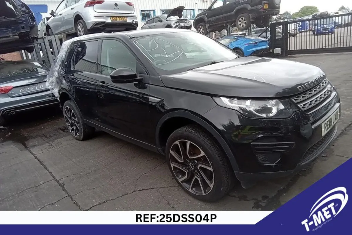 2018 LAND ROVER DISCOVERY SPORT BREAKING FOR PARTS - Image 1