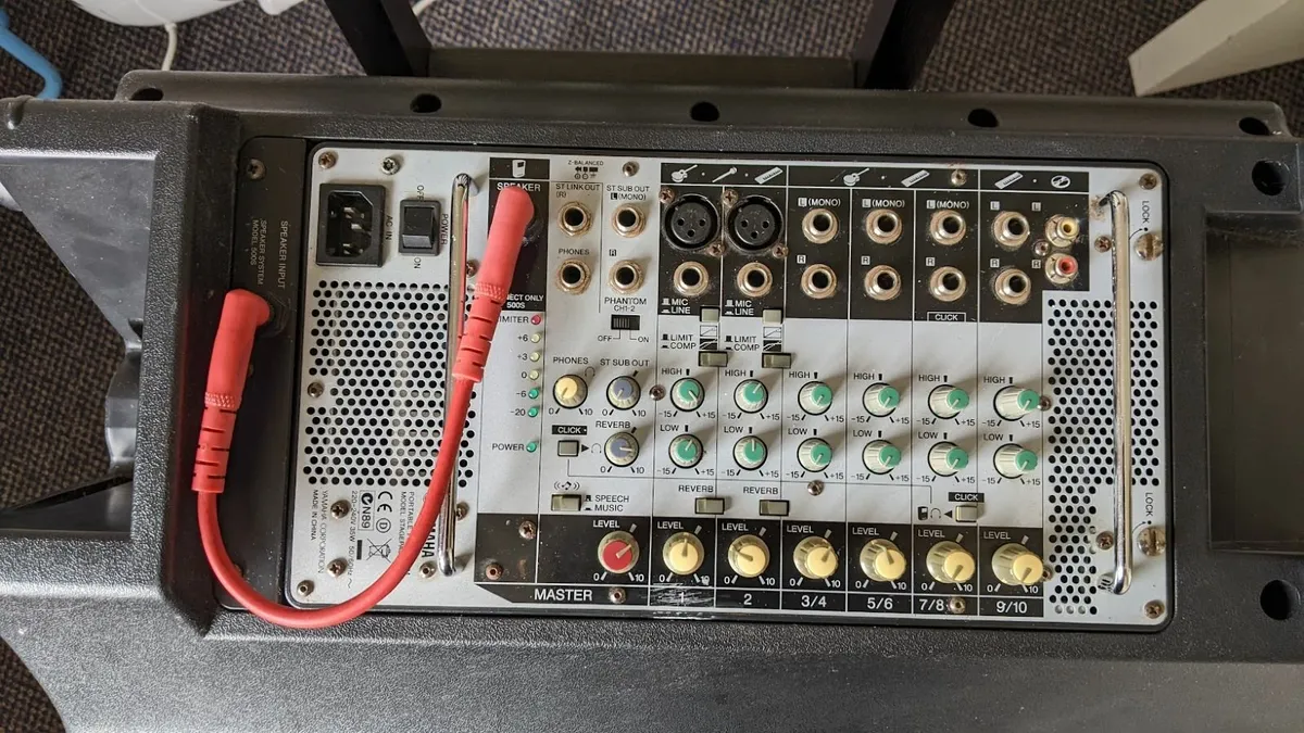 PA - Yamaha Stagepass 150  (single speaker unit) - Image 4