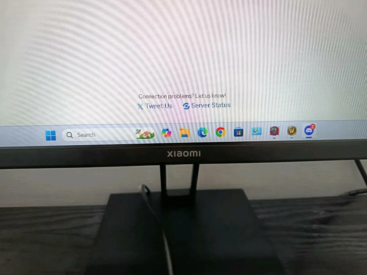 Gaming setup with 2 monitors - Image 3