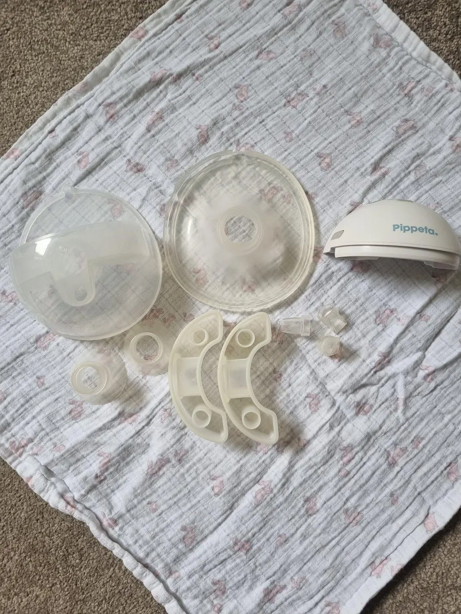 Handsfree Pippeta Breast Pump - Image 1