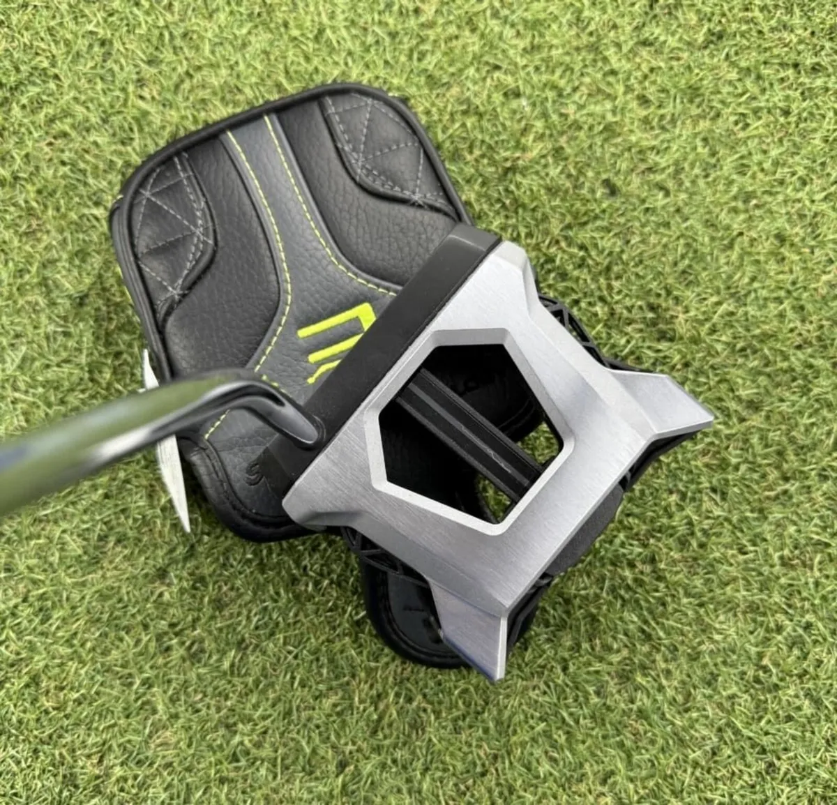 COBRA 3D PRINTED AGERA AL PUTTER / 41″ - Image 4