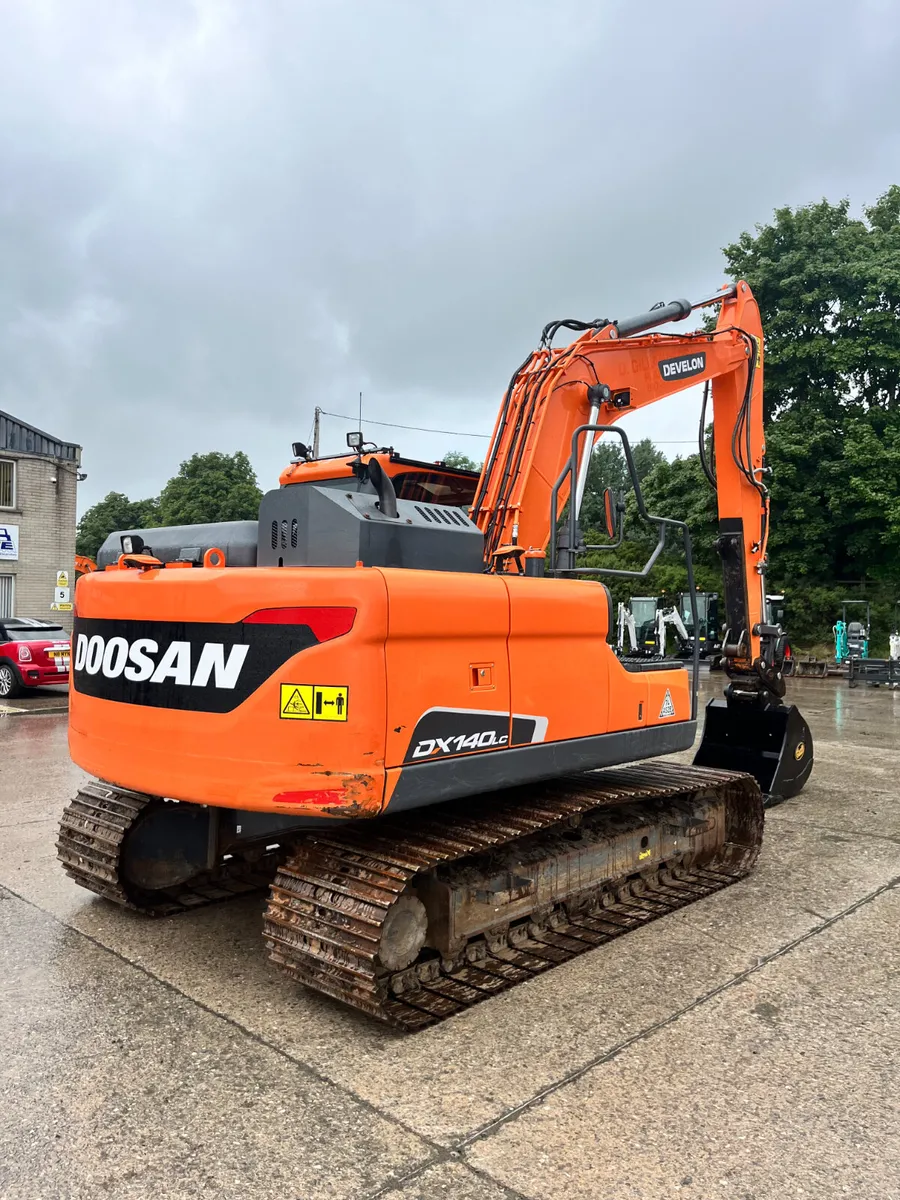 Doosan Dx 140 LCR - Image 4