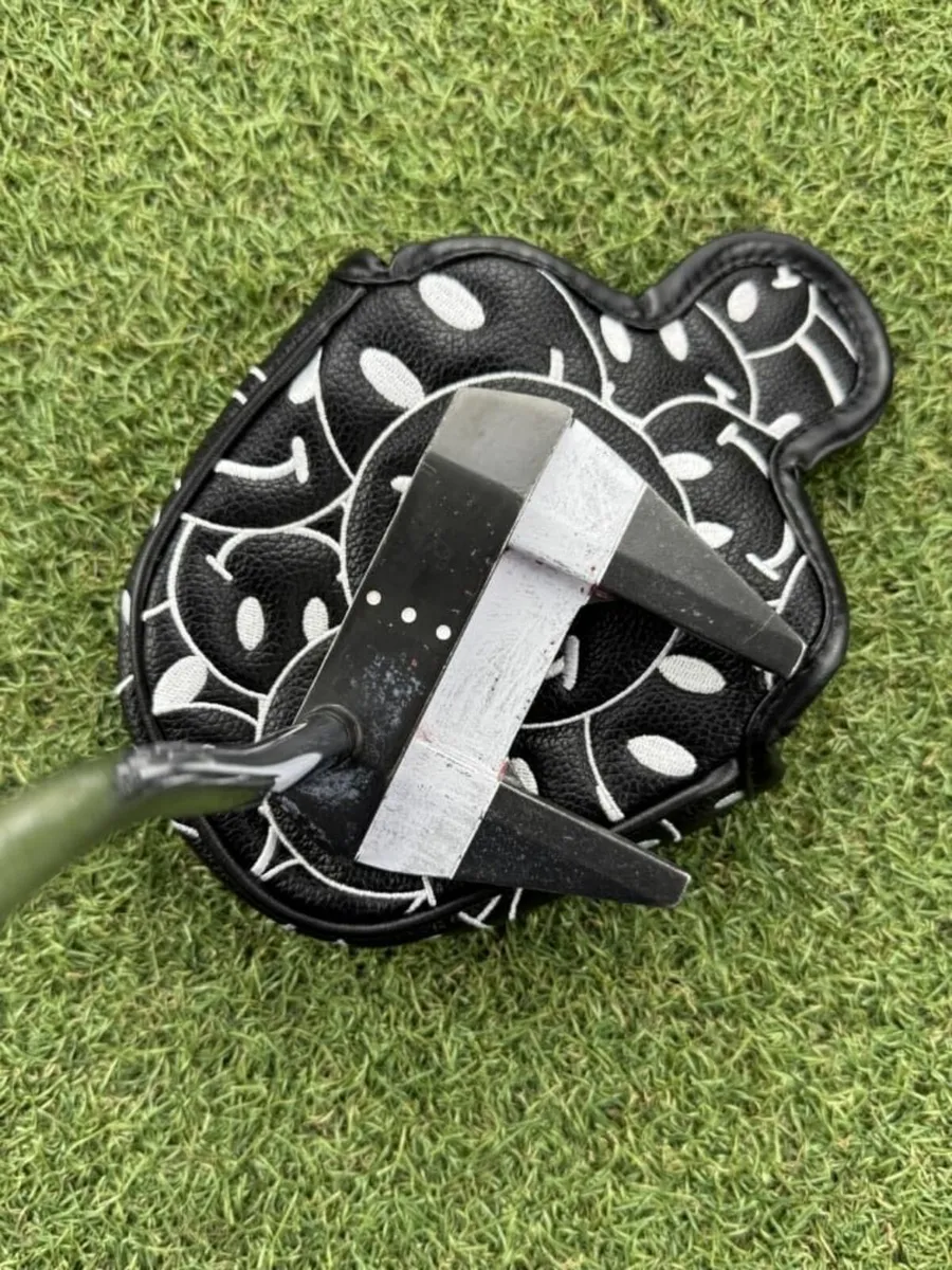 ODYSSEY VERSA 7 PUTTER / 34″ - Image 4