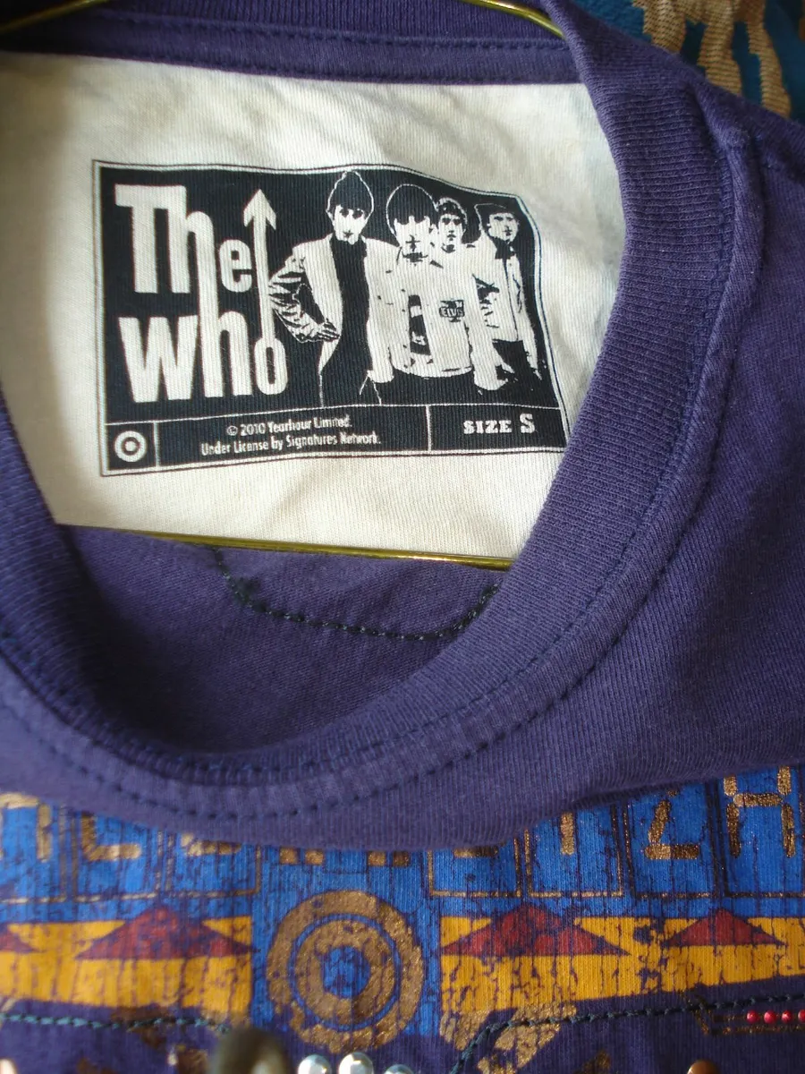 THE WHO PINBALL WIZZARD T-SHIRT. SMALL. - Image 2