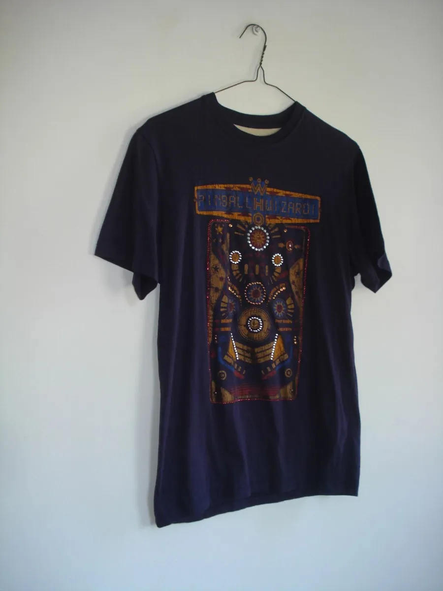 THE WHO PINBALL WIZZARD T-SHIRT. SMALL. - Image 1