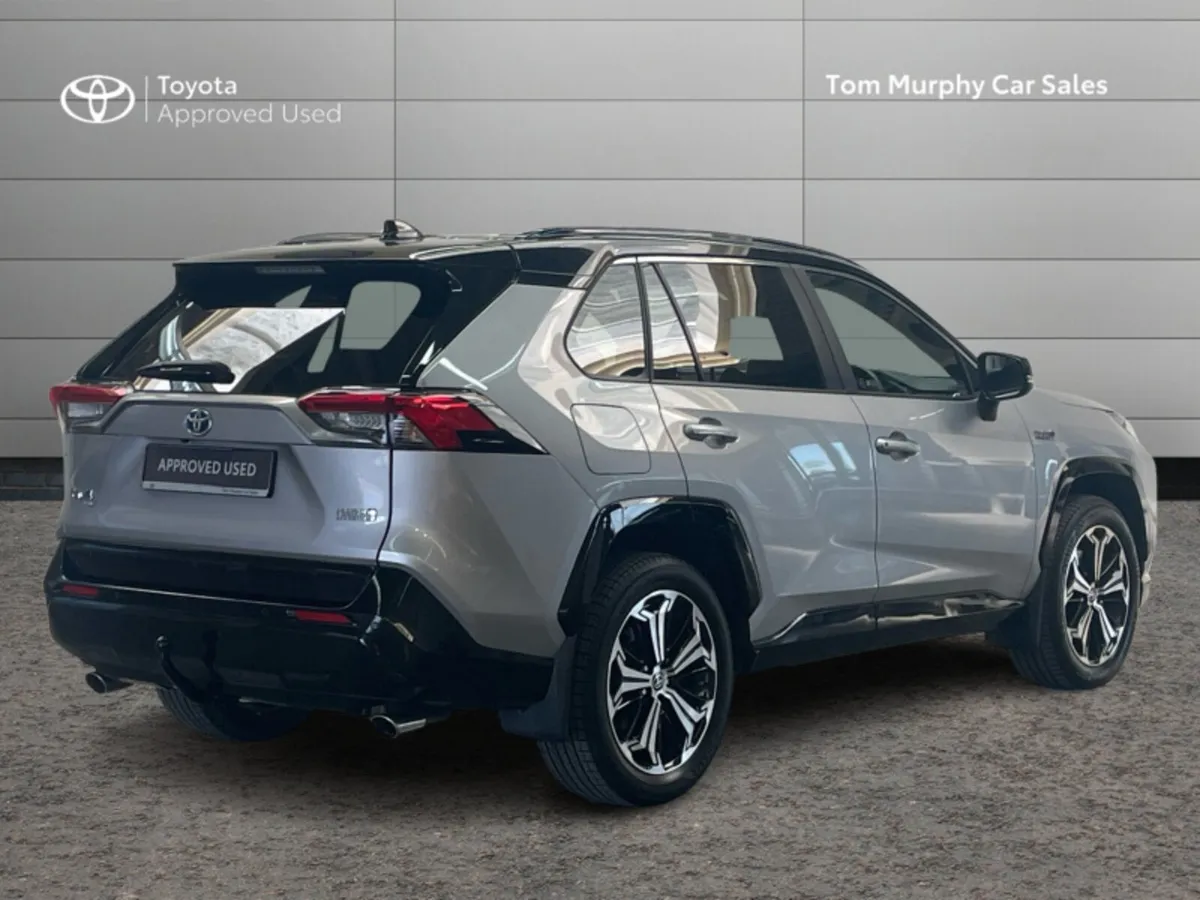 Toyota RAV4 RAV4 PLUG-IN HYBRID SPORT - Image 2