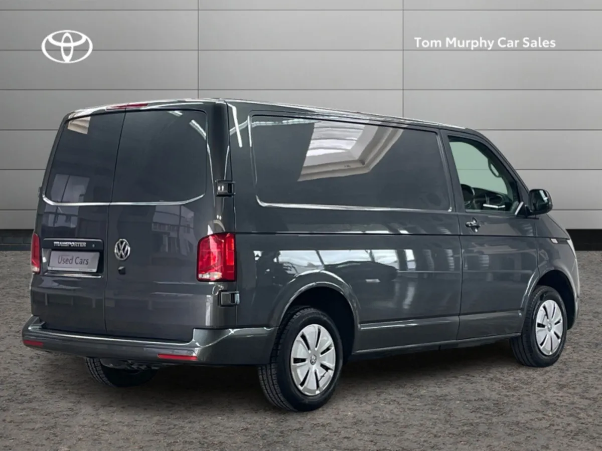 Volkswagen Transporter 30 PVS TRENDLINE 150HP MANU - Image 2