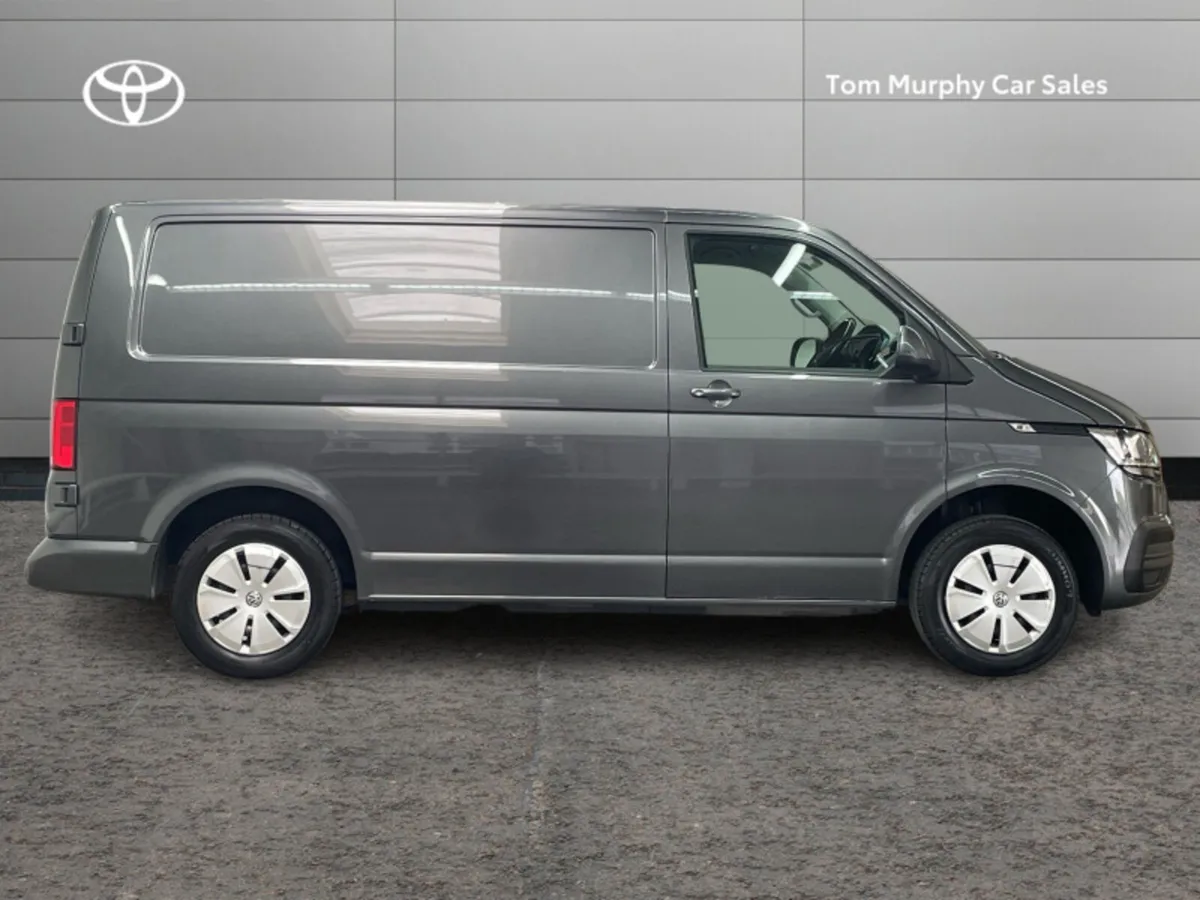 Volkswagen Transporter 30 PVS TRENDLINE 150HP MANU - Image 3