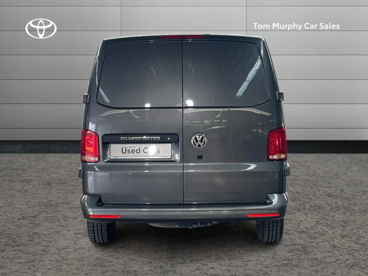Volkswagen Transporter 30 PVS TRENDLINE 150HP MANU - Image 4
