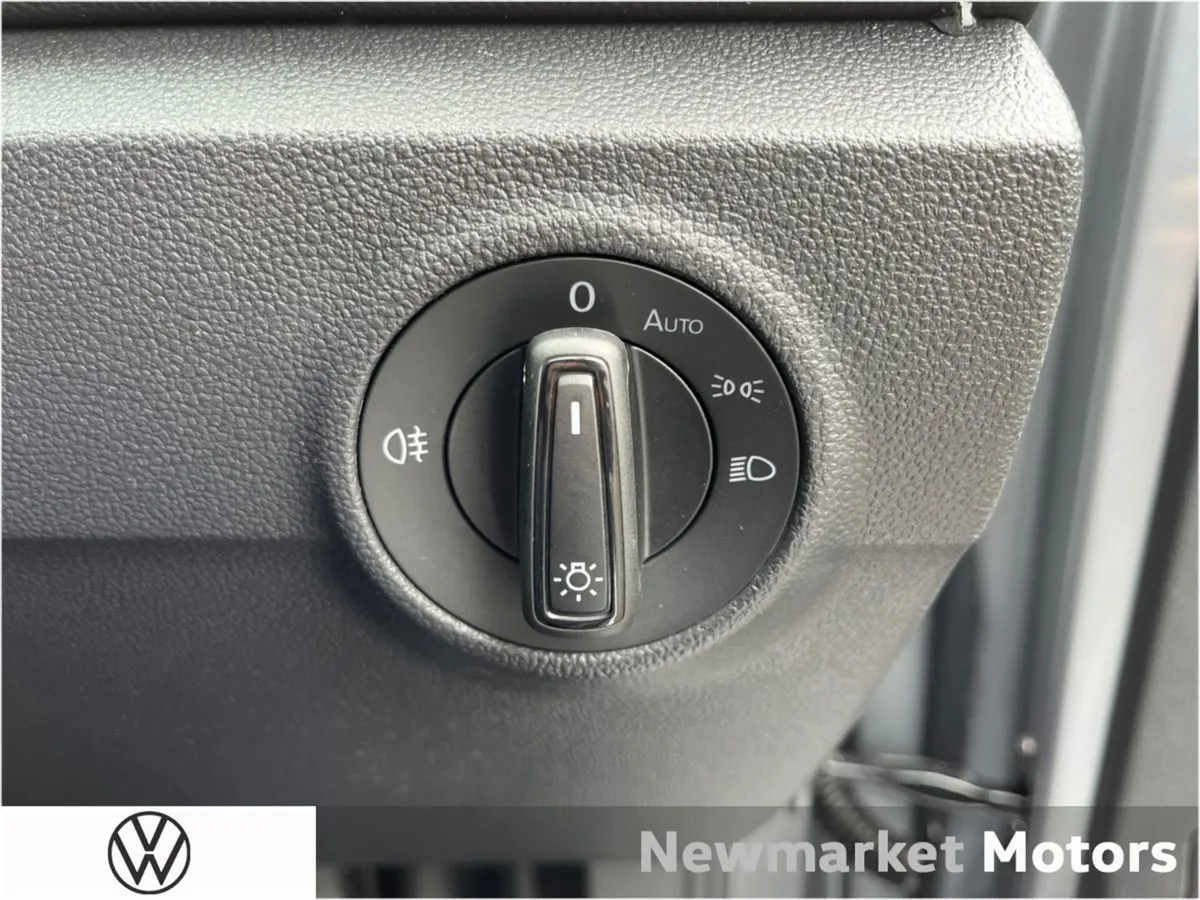 Volkswagen T-Roc 252 Registration Edition 75 2.0t - Image 4